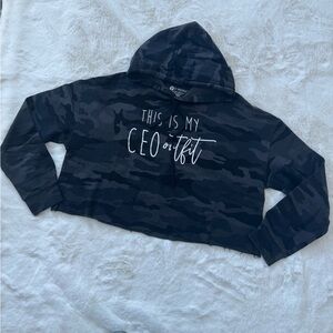 Itworks Camo Cropped CEO Hoodie